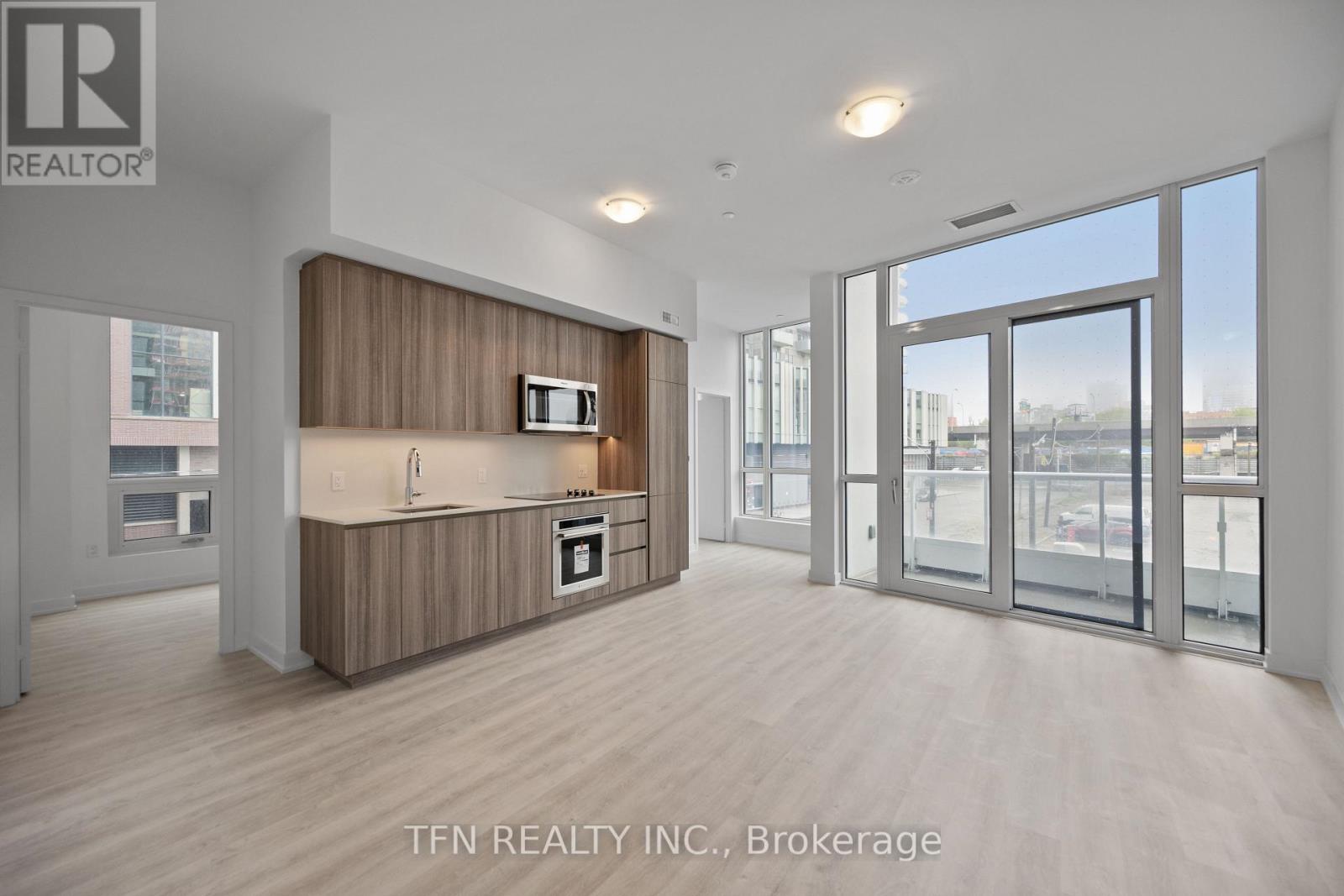 215 - 15 RICHARDSON STREET, Toronto, Ontario