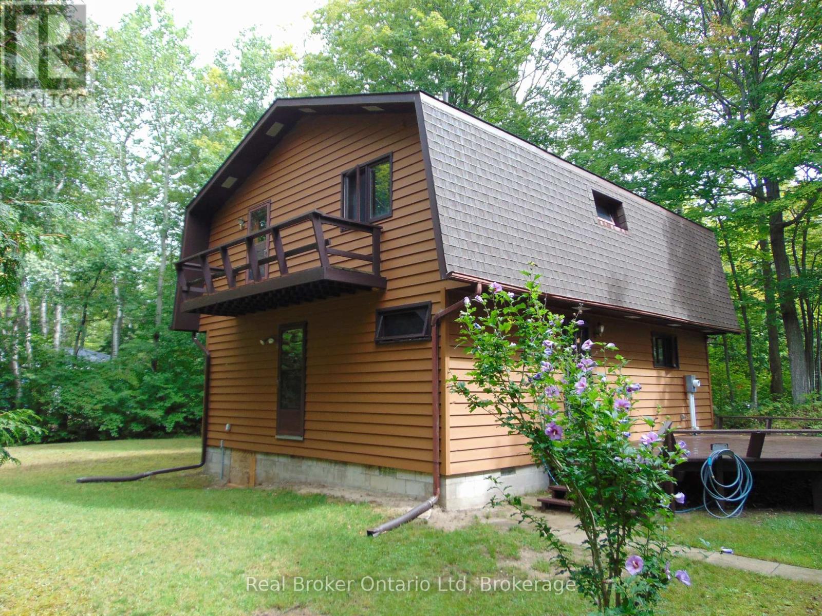 14 Emerson Avenue S, South Bruce Peninsula, Ontario  N0H 2G0 - Photo 2 - X13746898