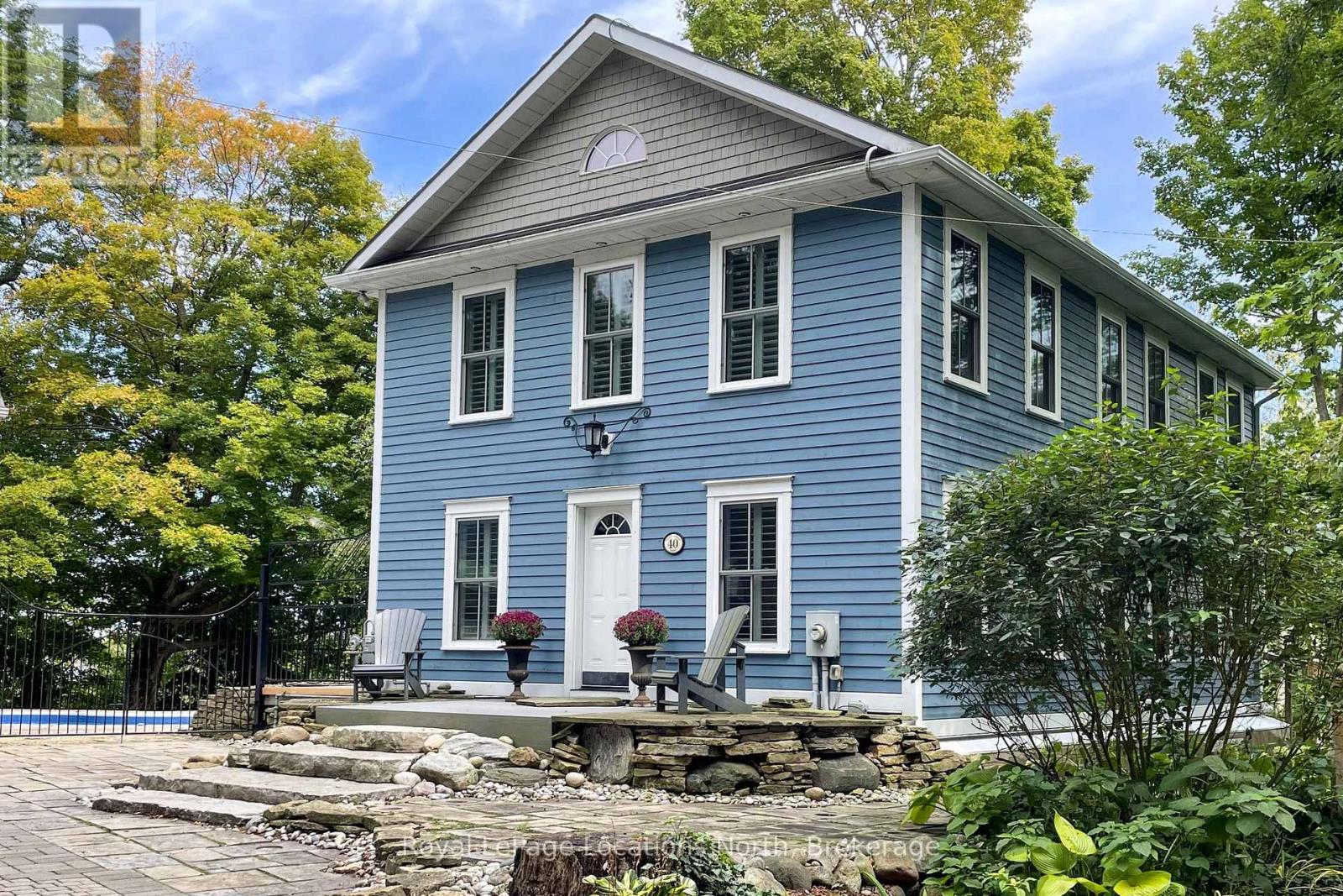 40 ALICE STREET E, Blue Mountains, Ontario