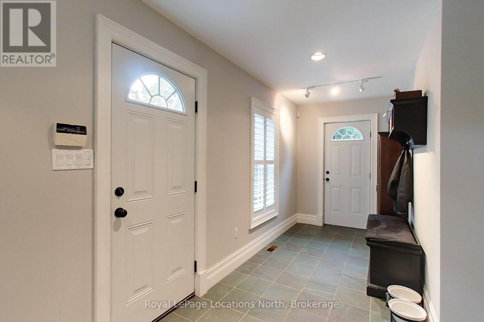 40 Alice Street E, Blue Mountains, Ontario  N0H 2P0 - Photo 3 - X13746992