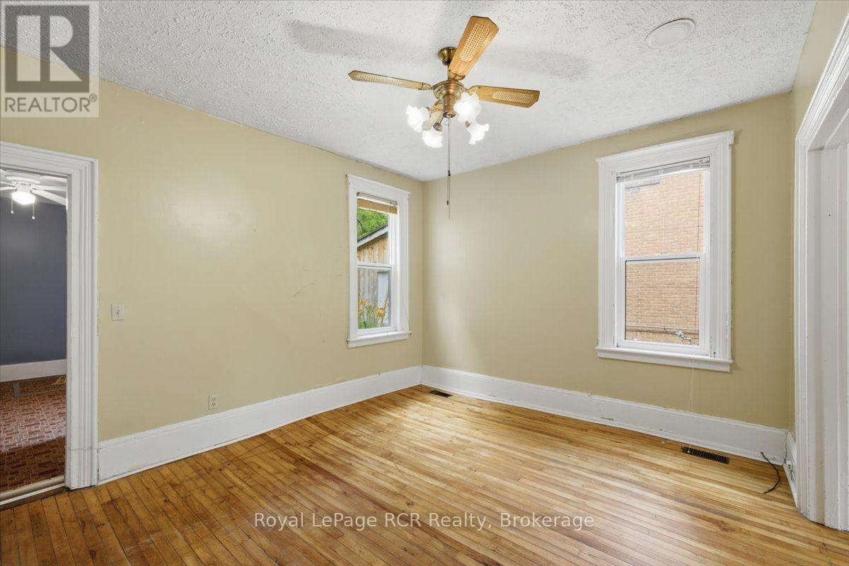 565 7th A Street E, Owen Sound, Ontario  N4K 1K4 - Photo 11 - X13747004