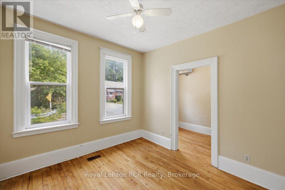 565 7th A Street E, Owen Sound, Ontario  N4K 1K4 - Photo 4 - X13747004