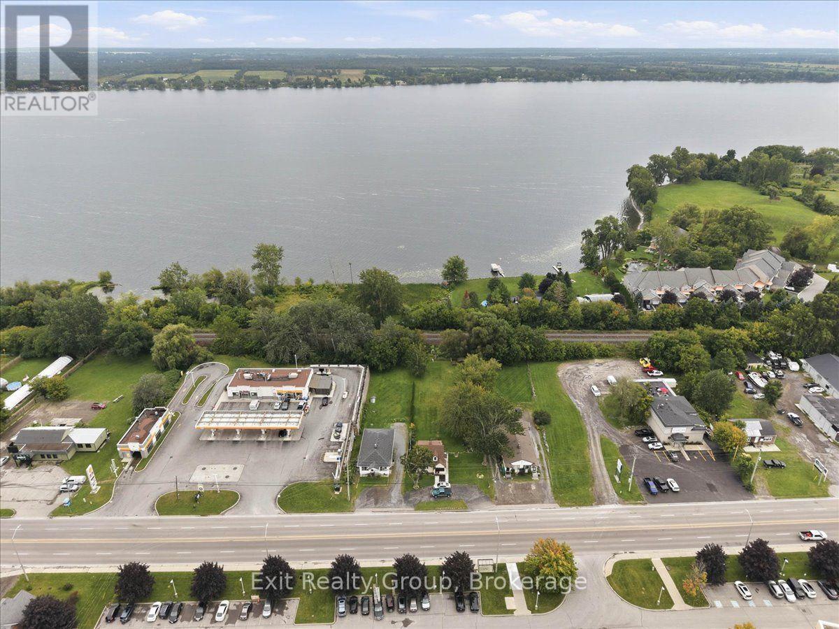 465 DUNDAS STREET W, Belleville, Ontario