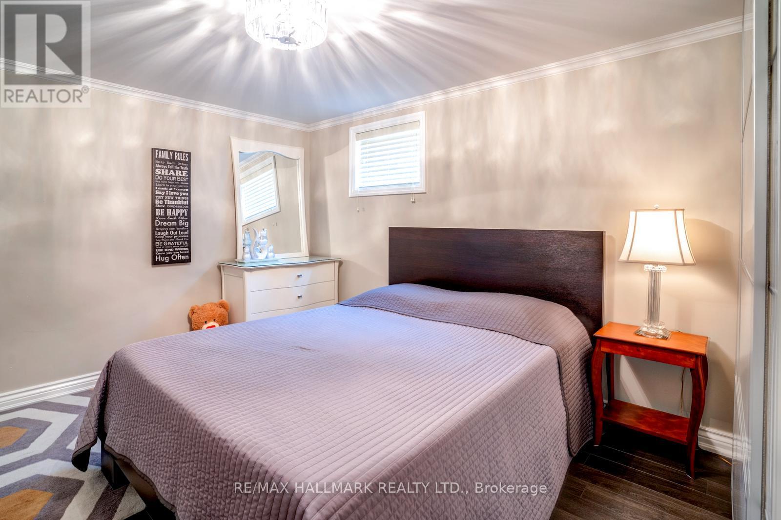 110 Trinnell Boulevard, Toronto, Ontario  M1L 1S7 - Photo 16 - E13746990