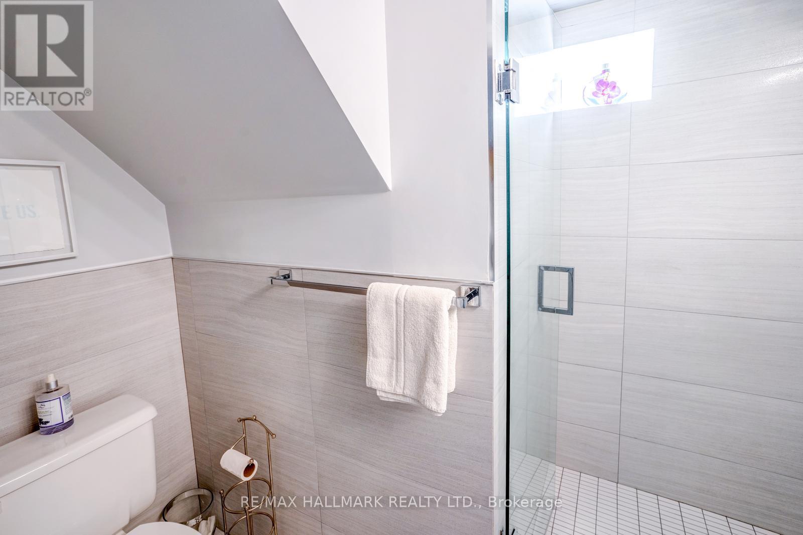 110 Trinnell Boulevard, Toronto, Ontario  M1L 1S7 - Photo 18 - E13746990