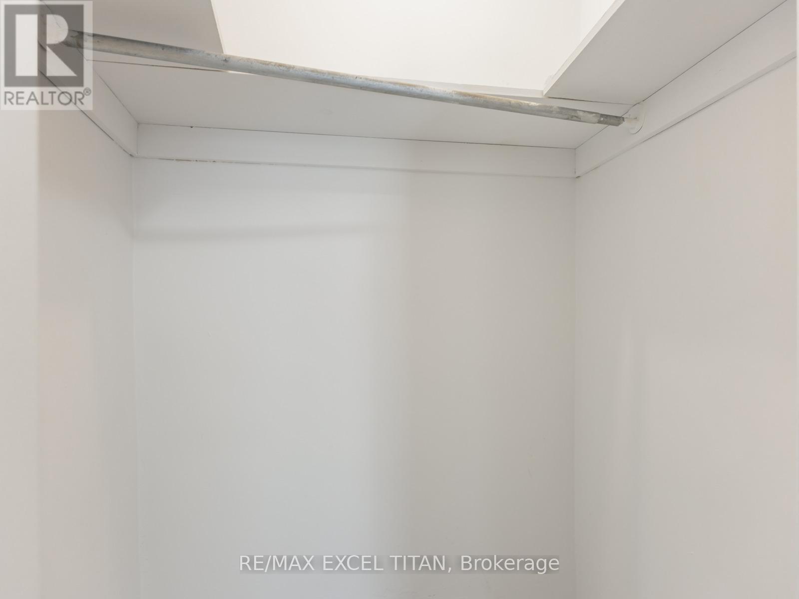801 - 1385 Midland Avenue, Toronto, Ontario M1P 3B8 - Photo 24 - E13747026