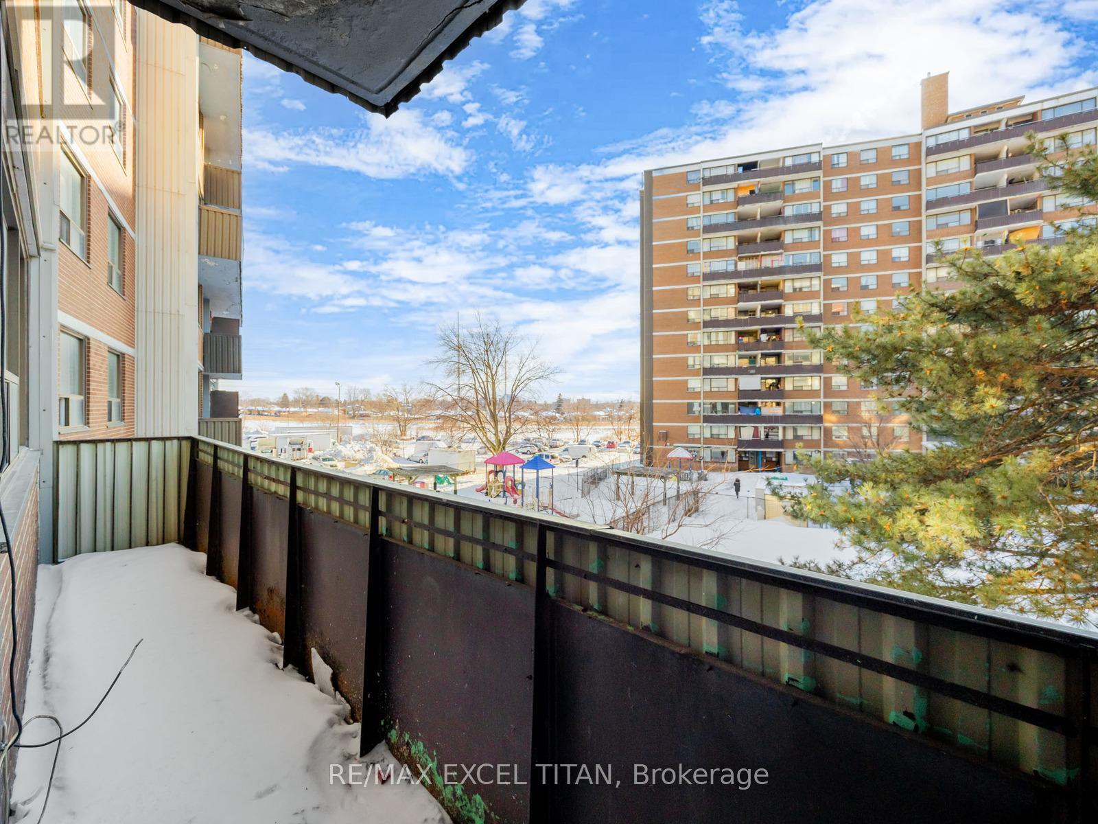 801 - 1385 Midland Avenue, Toronto, Ontario M1P 3B8 - Photo 28 - E13747026
