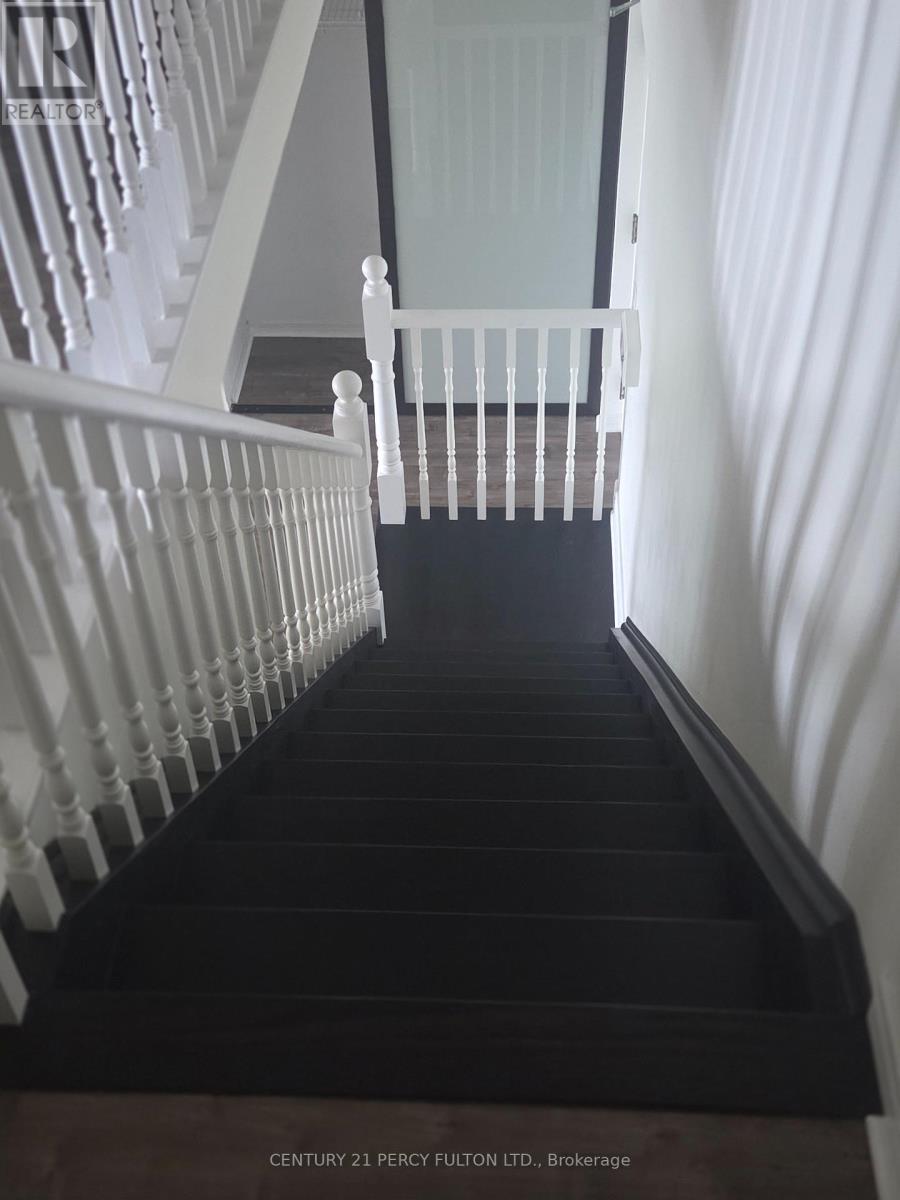 304 - 25 CUMBERLAND LANE