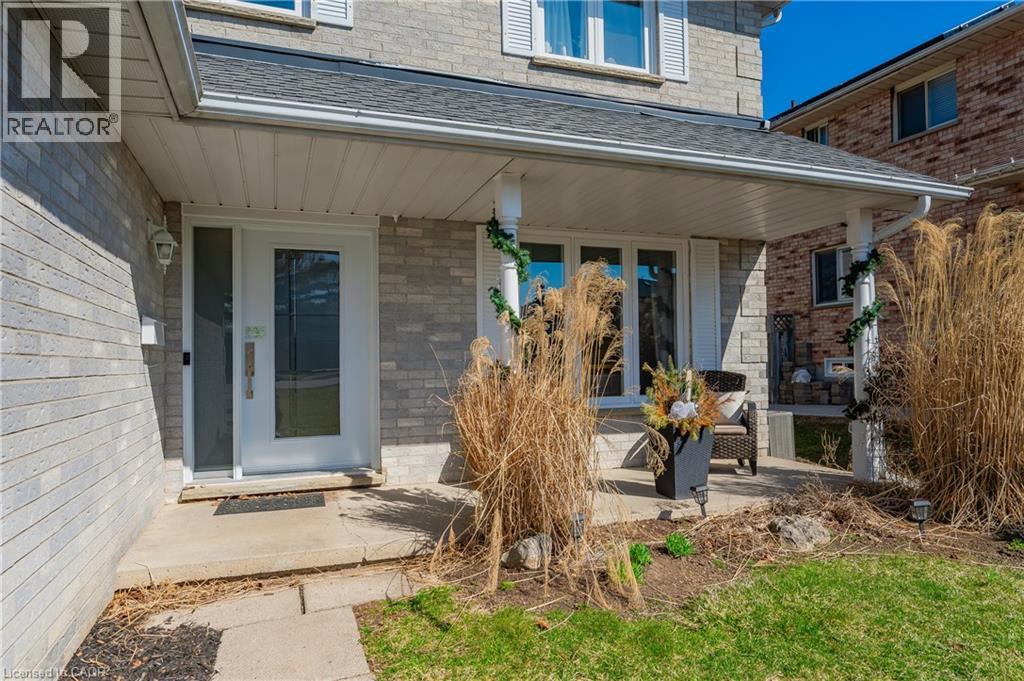 399 Winston Boulevard Unit# Upper, Cambridge, Ontario  N3C 3Y2 - Photo 3 - 40849595