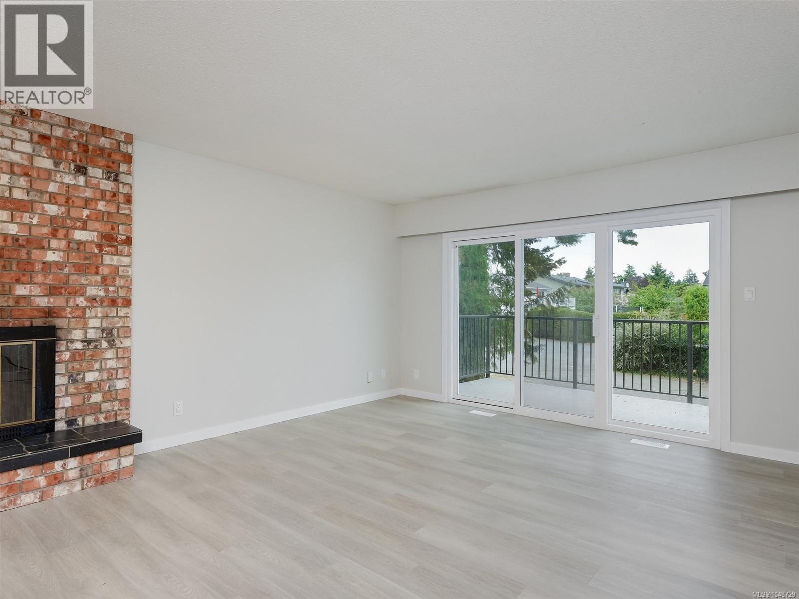 4468 Fairmont Pl, Saanich, British Columbia  V8N 4R3 - Photo 5 - 1048729