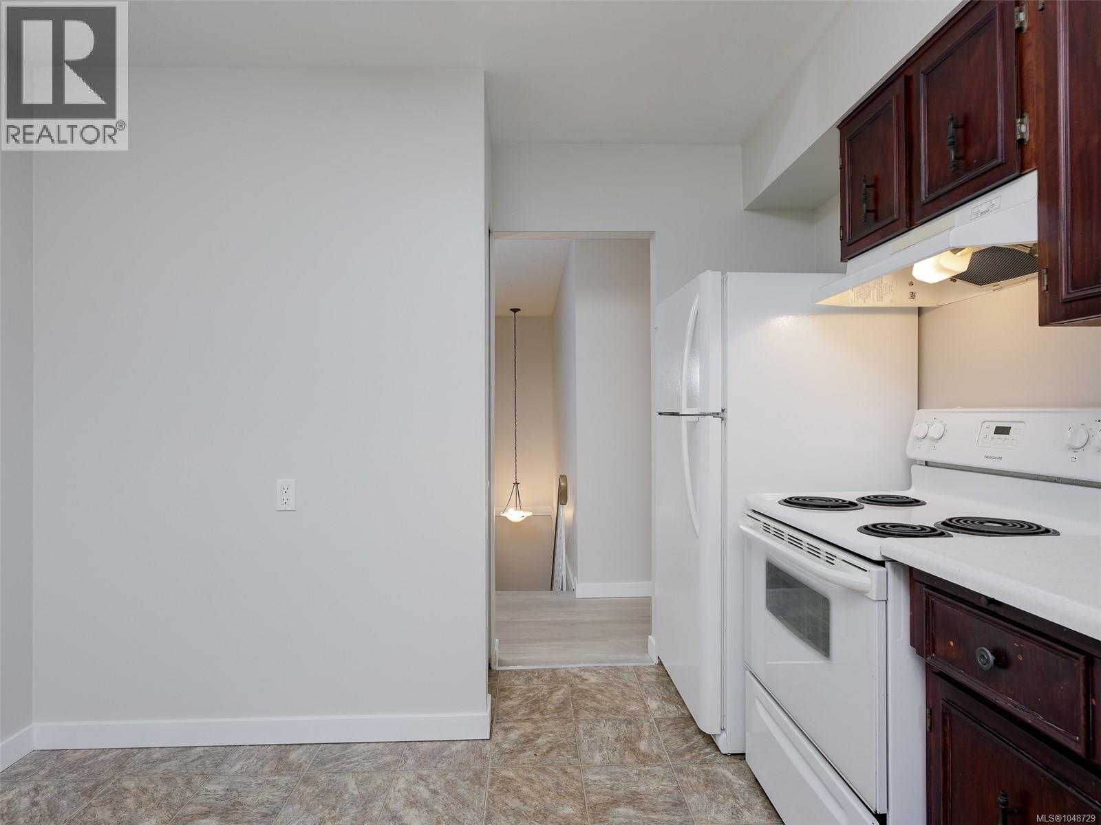 4468 Fairmont Pl, Saanich, British Columbia  V8N 4R3 - Photo 11 - 1048729