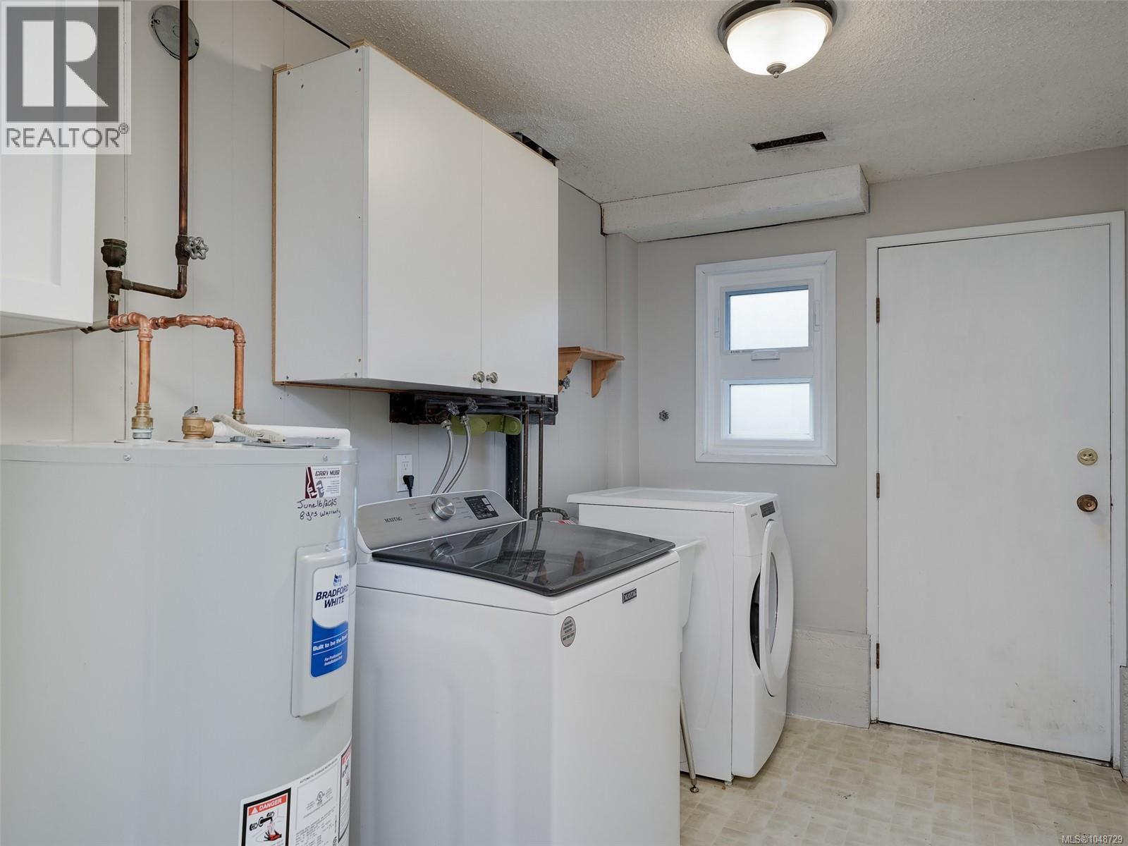 4468 Fairmont Pl, Saanich, British Columbia  V8N 4R3 - Photo 27 - 1048729