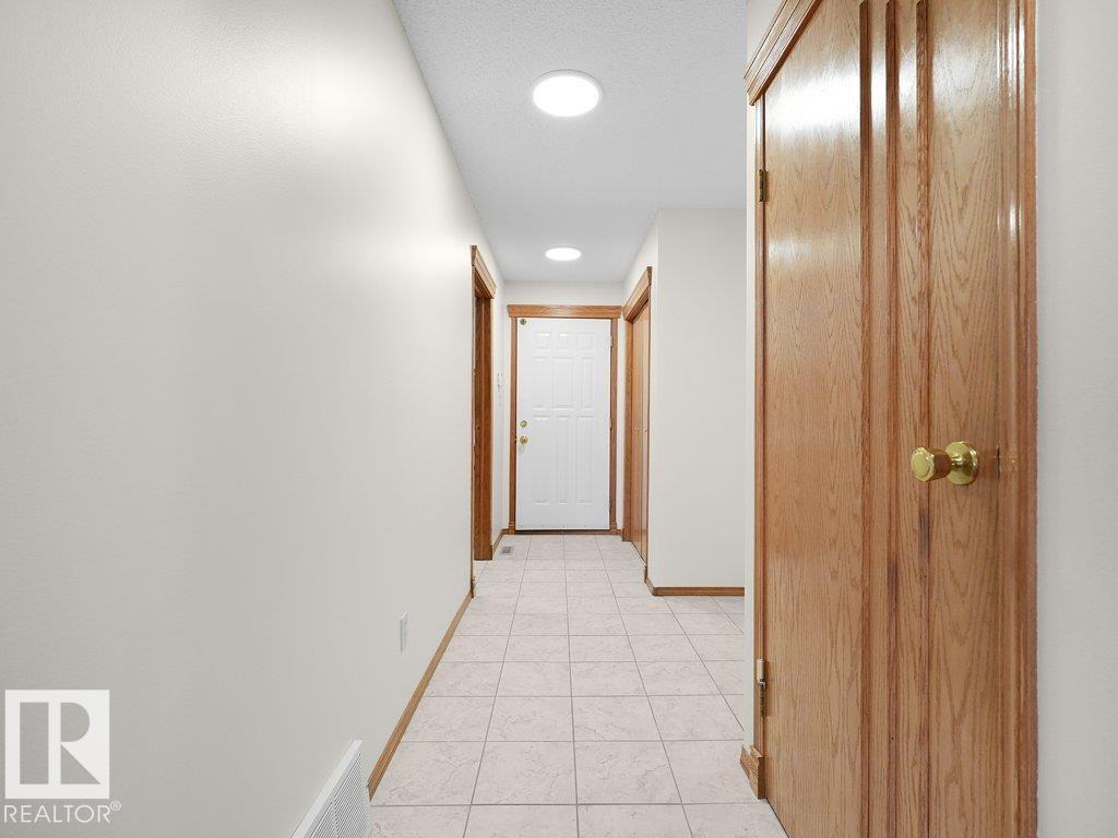 535 Pardee Bay Nw, Edmonton, Alberta  T5T 5Y9 - Photo 39 - E4507176