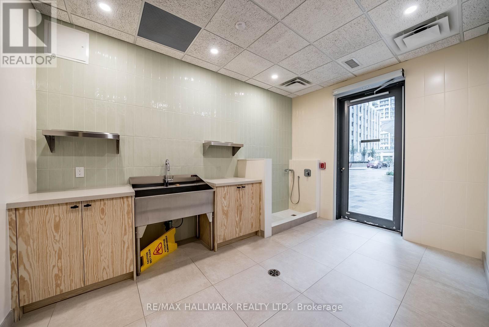 1706 - 8960 Jane Street, Vaughan (Vellore Village), Ontario  L4K 0N9 - Photo 26 - N13747014