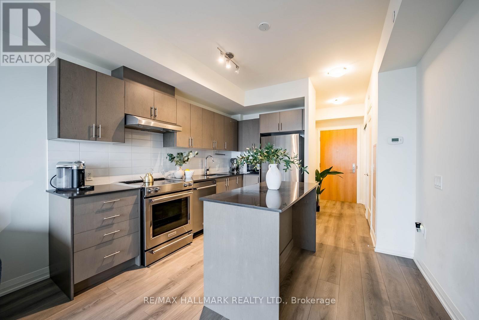 1706 - 8960 Jane Street, Vaughan (Vellore Village), Ontario  L4K 0N9 - Photo 6 - N13747014