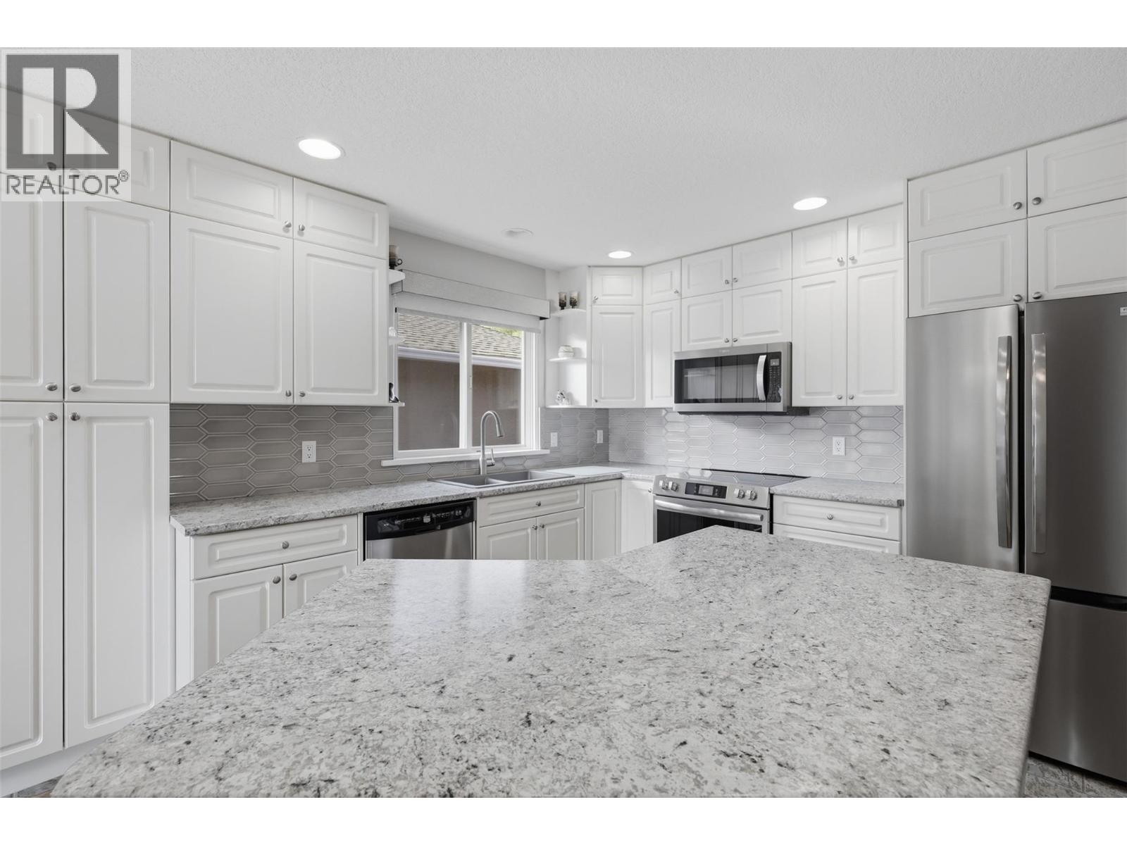810 Anderson Terrace Unit# 7, Kamloops, British Columbia  V2B 6E2 - Photo 11 - 10399782