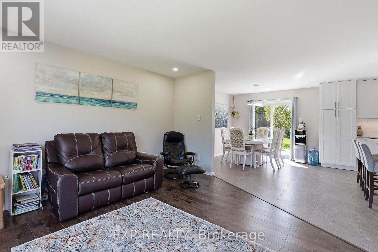 120 St Thomas Road, Russell, Ontario  K0A 3H0 - Photo 6 - X13747078
