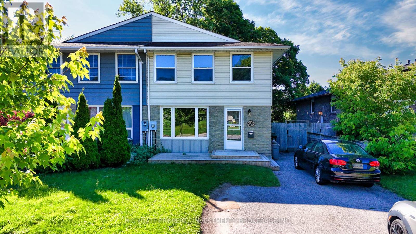 UPPER - 85 DAPHNE CRESCENT, barrie (cundles east), Ontario