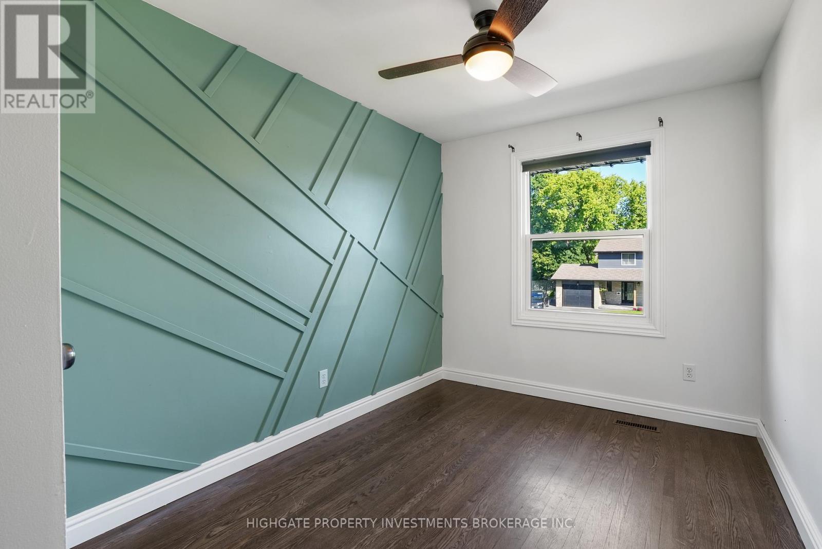 Upper - 85 Daphne Crescent, Barrie (Cundles East), Ontario  L4M 2Y7 - Photo 20 - S13746890