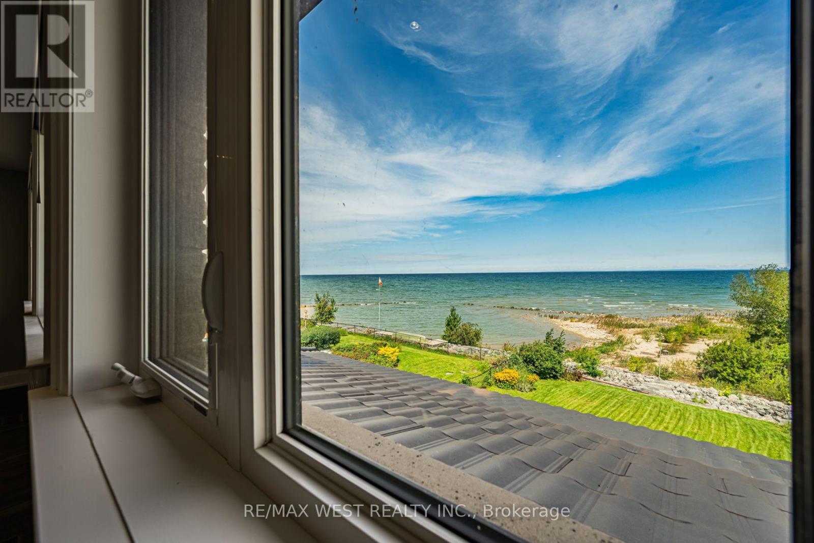 2292 Shore Lane, Wasaga Beach, Ontario  L9Z 2X6 - Photo 12 - S13747030