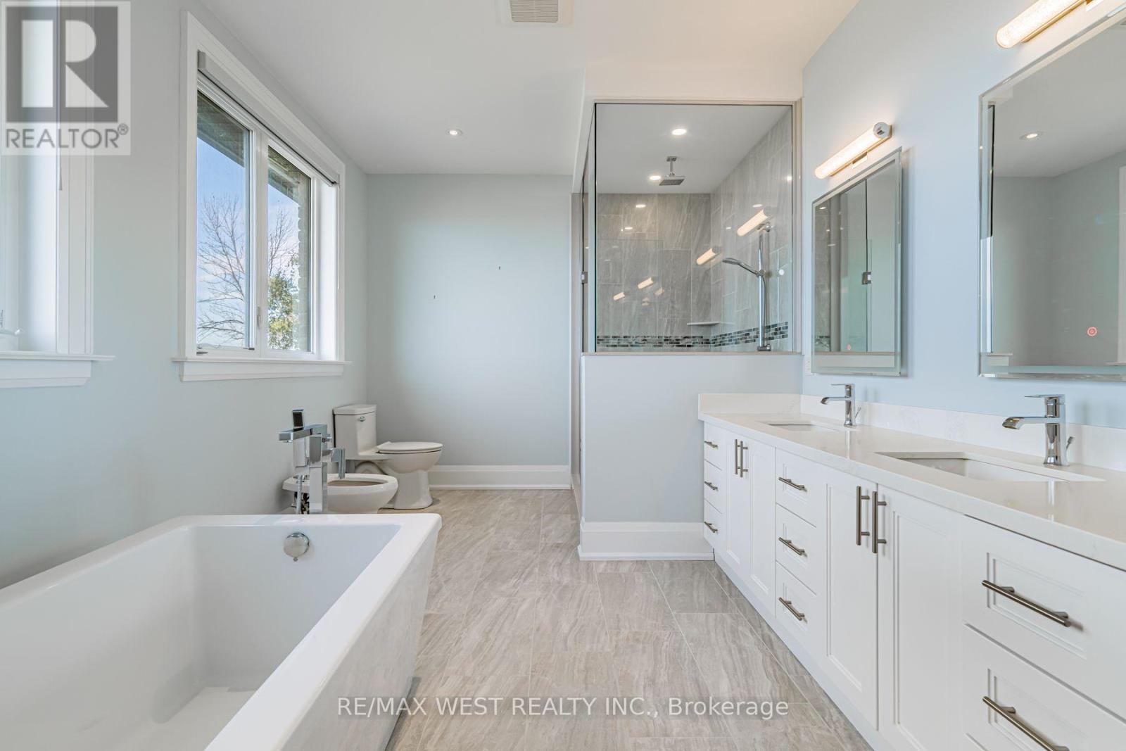 2292 Shore Lane, Wasaga Beach, Ontario  L9Z 2X6 - Photo 13 - S13747030