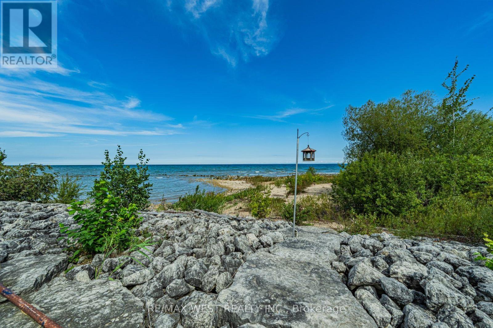 2292 Shore Lane, Wasaga Beach, Ontario  L9Z 2X6 - Photo 28 - S13747030