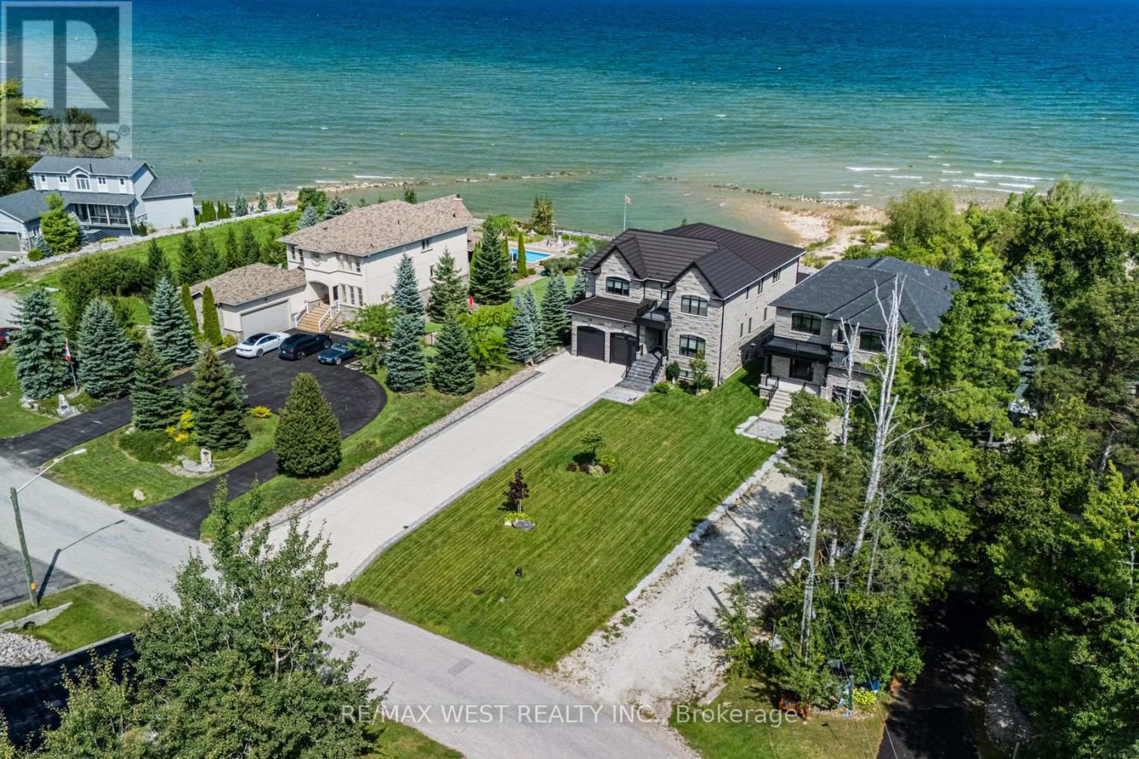 2292 Shore Lane, Wasaga Beach, Ontario  L9Z 2X6 - Photo 29 - S13747030