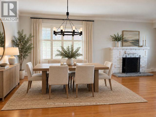 9 Stockbridge Avenue N, Toronto, Ontario  M8Z 4M6 - Photo 3 - W13746838