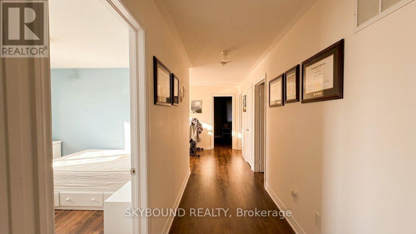 3777 Quiet Creek Drive, Mississauga, Ontario  L5M 8A9 - Photo 14 - W13746888