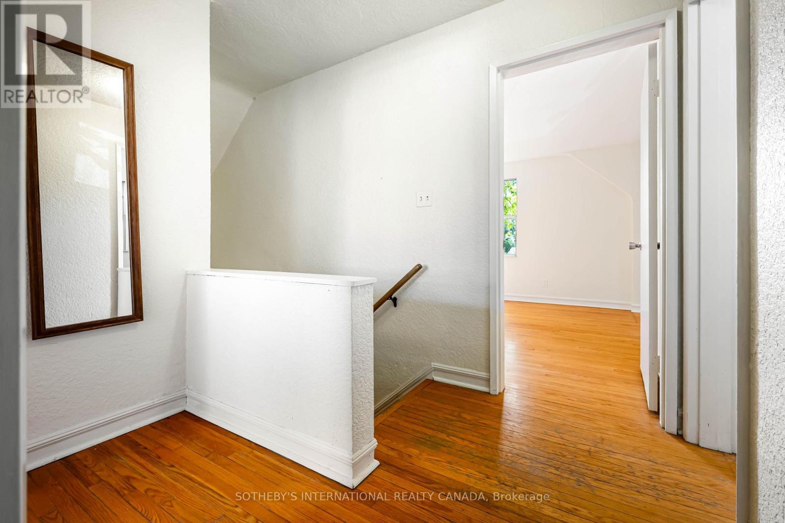 2050 Russett Road, Mississauga, Ontario  L4Y 1B9 - Photo 20 - W13746936
