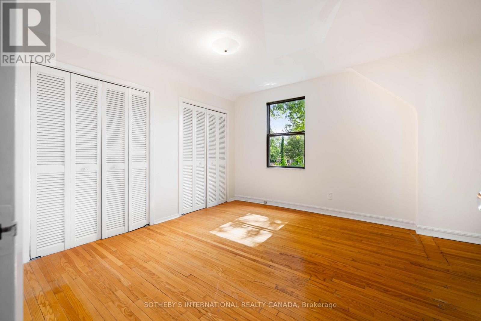 2050 Russett Road, Mississauga, Ontario  L4Y 1B9 - Photo 23 - W13746936