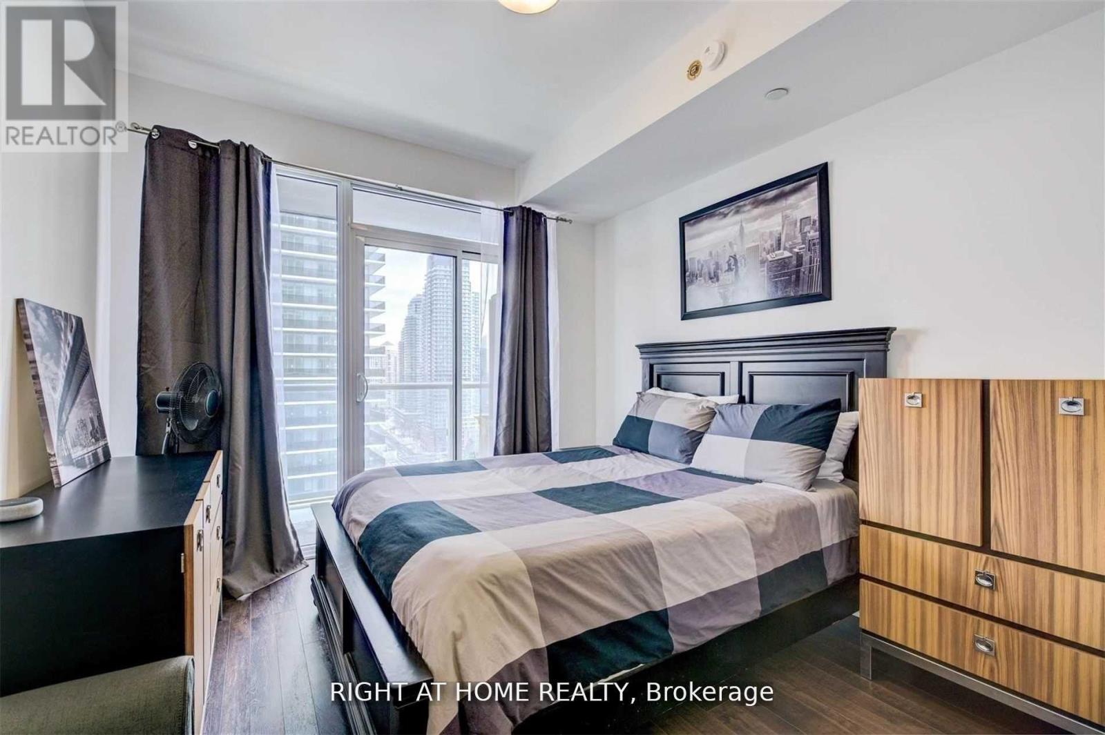 1803 - 56 Annie Craig Drive, Toronto, Ontario  M8V 0C5 - Photo 14 - W13746942