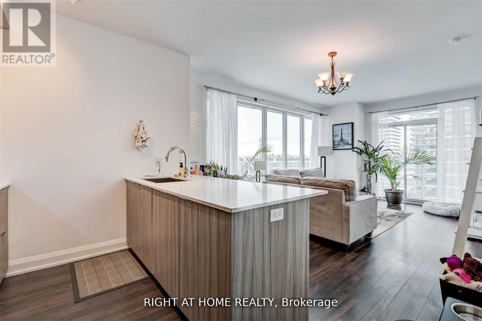 1803 - 56 Annie Craig Drive, Toronto, Ontario  M8V 0C5 - Photo 6 - W13746942
