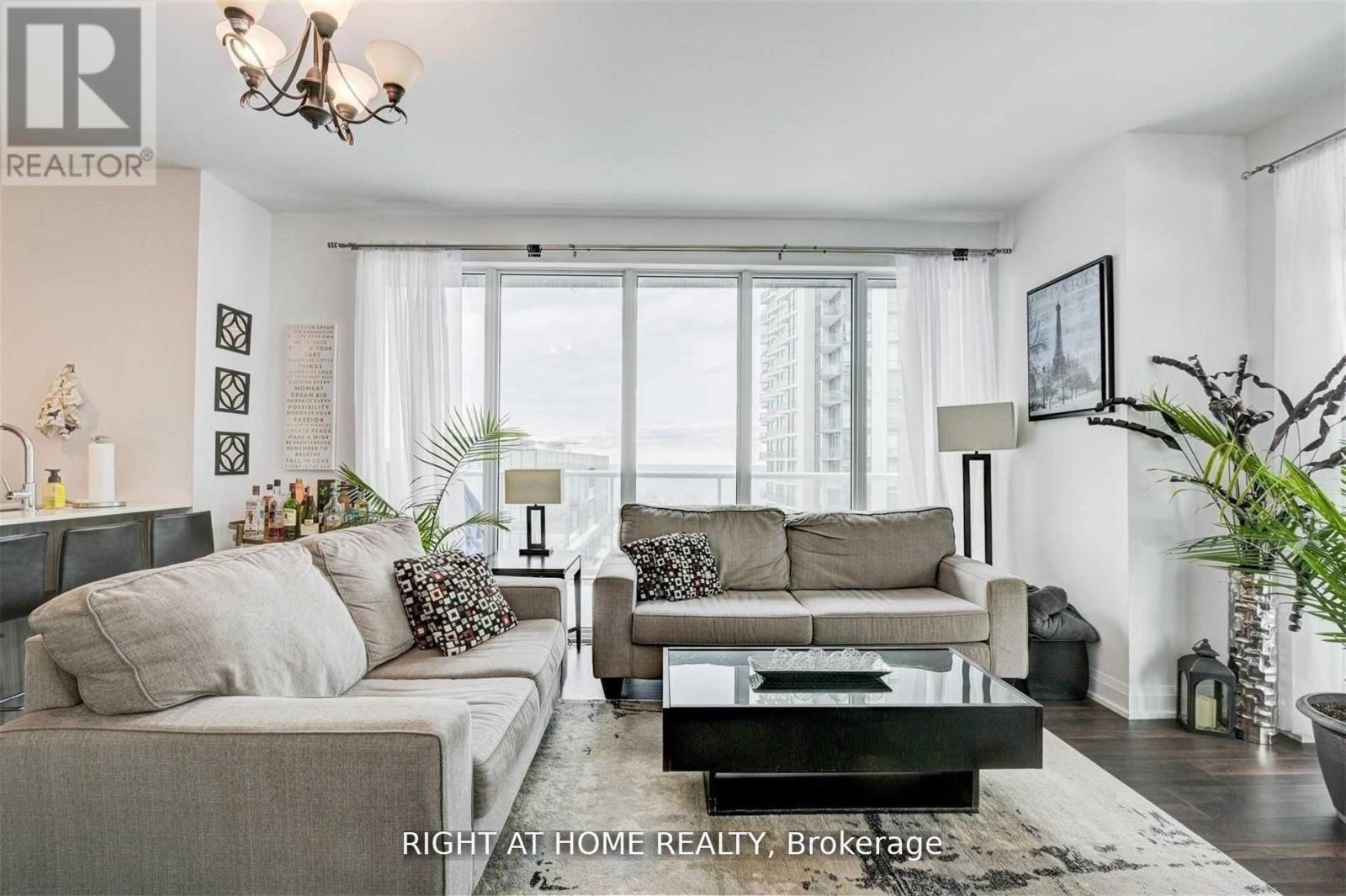 1803 - 56 Annie Craig Drive, Toronto, Ontario  M8V 0C5 - Photo 9 - W13746942