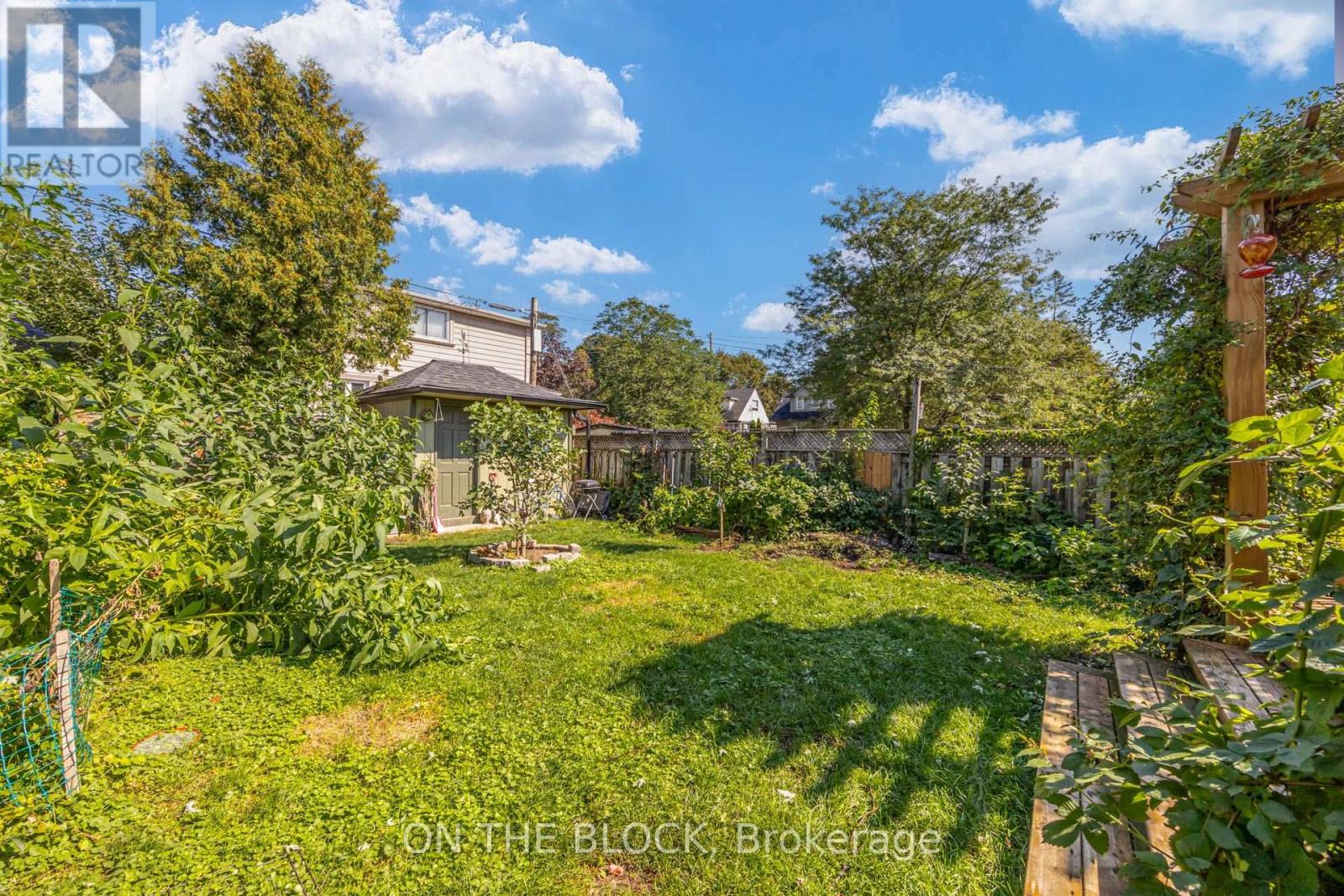 122 Allenby Avenue, Toronto, Ontario  M9W 1T3 - Photo 20 - W13746980