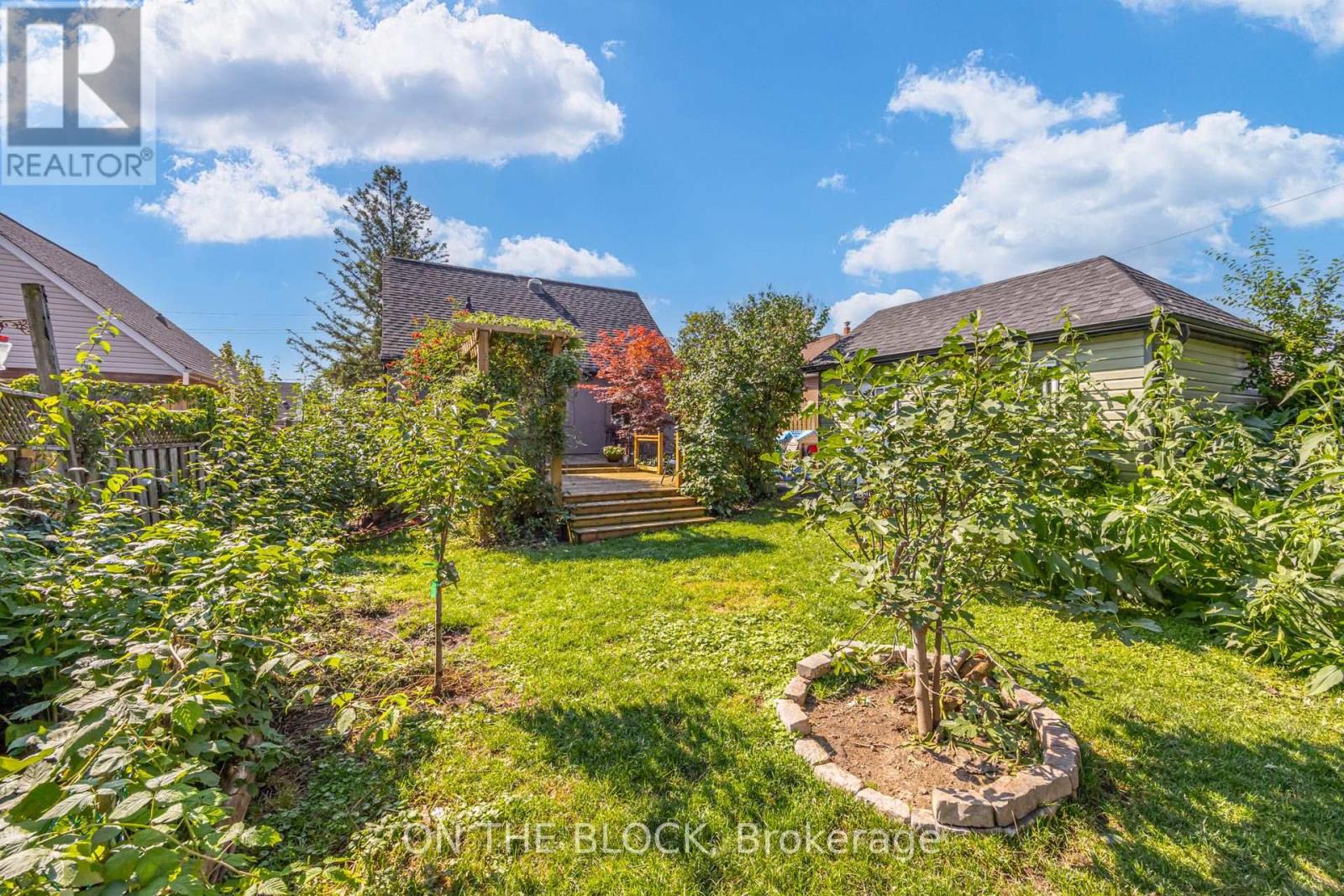 122 Allenby Avenue, Toronto, Ontario  M9W 1T3 - Photo 21 - W13746980