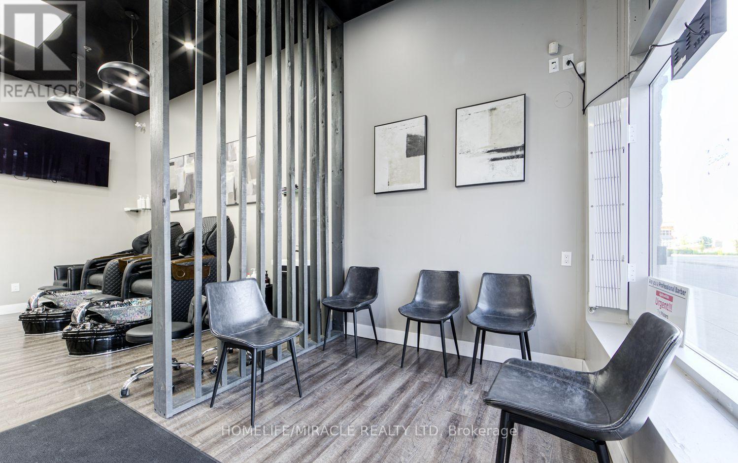 53 - 80 Maritime Ontario Boulevard, Brampton, Ontario  L6S 0E7 - Photo 4 - W13746996