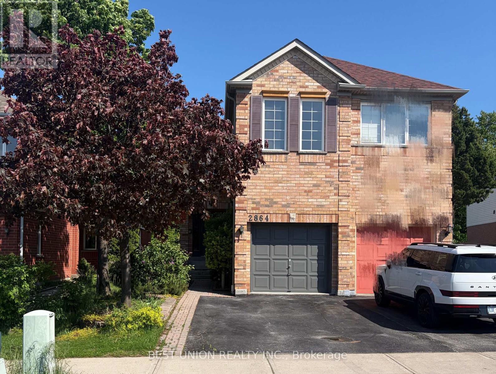 2864 Westbury Court, Mississauga, Ontario  L5M 6B3 - Photo 2 - W13747006