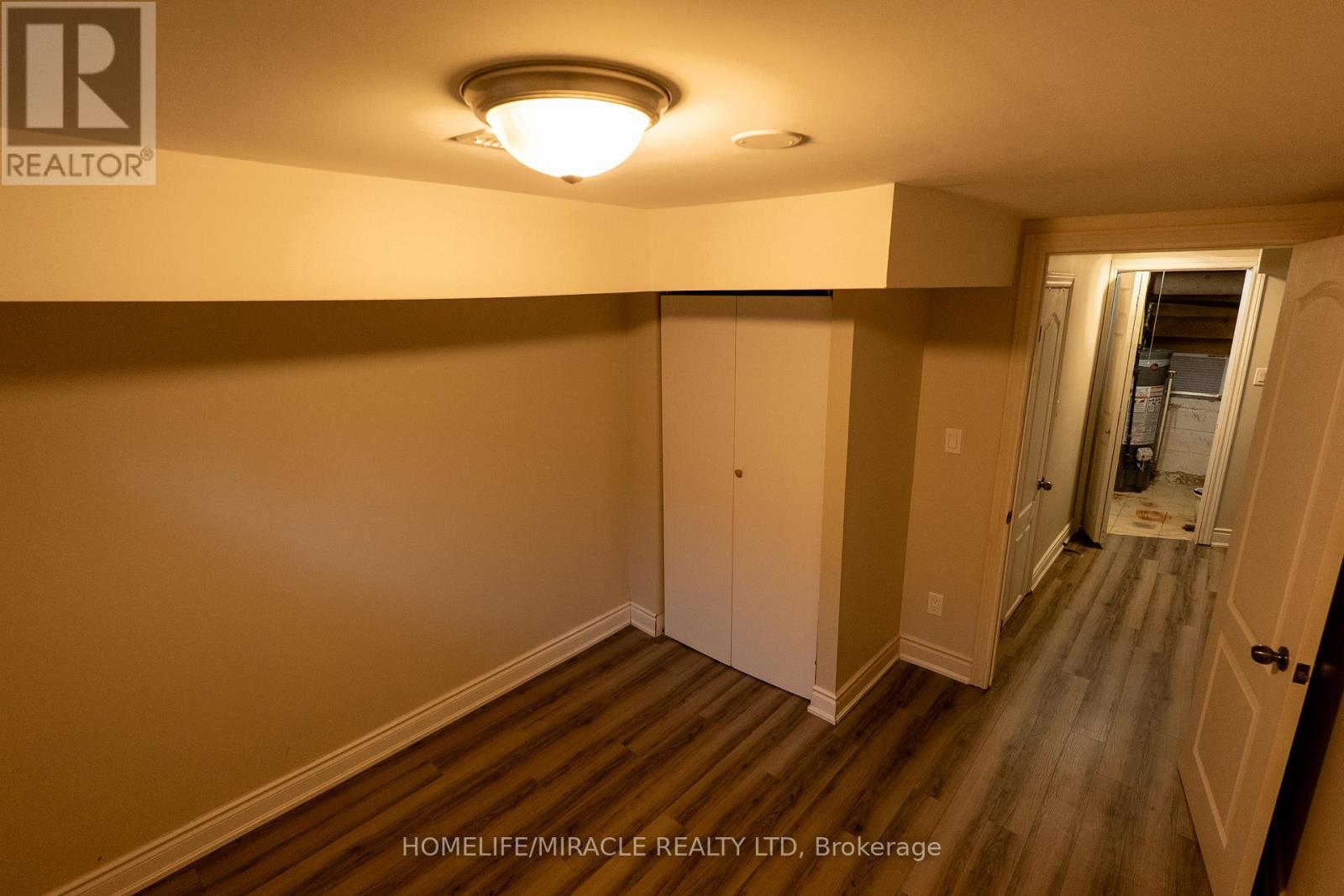 12 Brubeck Road, Toronto, Ontario  M9M 1W7 - Photo 18 - W13747048