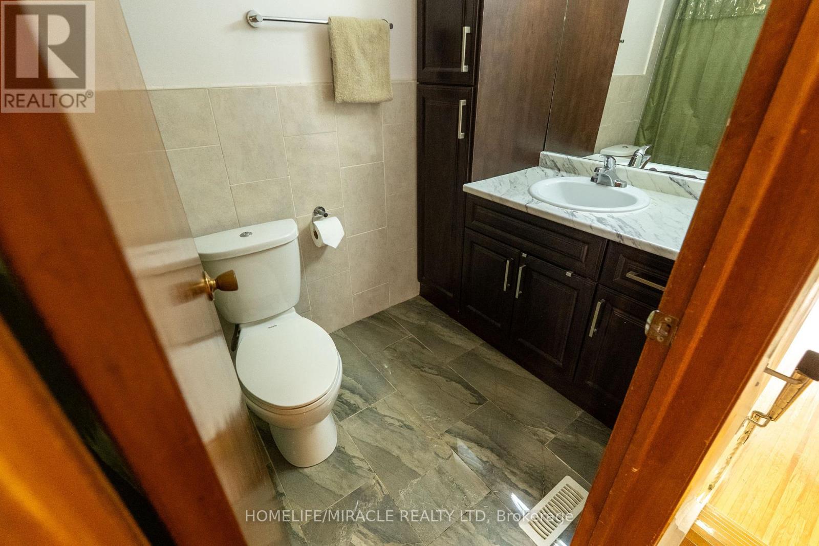 12 Brubeck Road, Toronto, Ontario  M9M 1W7 - Photo 47 - W13747048