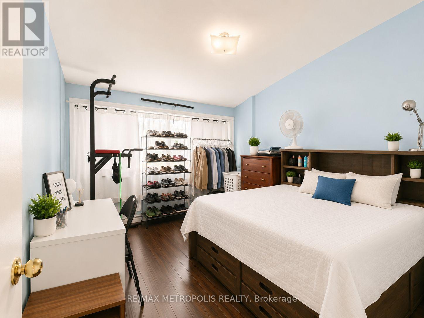 24 Enclave Mews, Toronto, Ontario  M3M 3J6 - Photo 16 - W13747064
