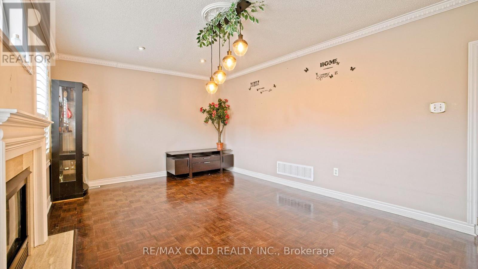 35 Duffield Road, Brampton, Ontario  L7A 2P5 - Photo 17 - W13747080