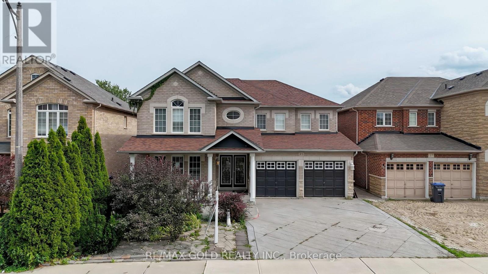 35 Duffield Road, Brampton, Ontario  L7A 2P5 - Photo 2 - W13747080