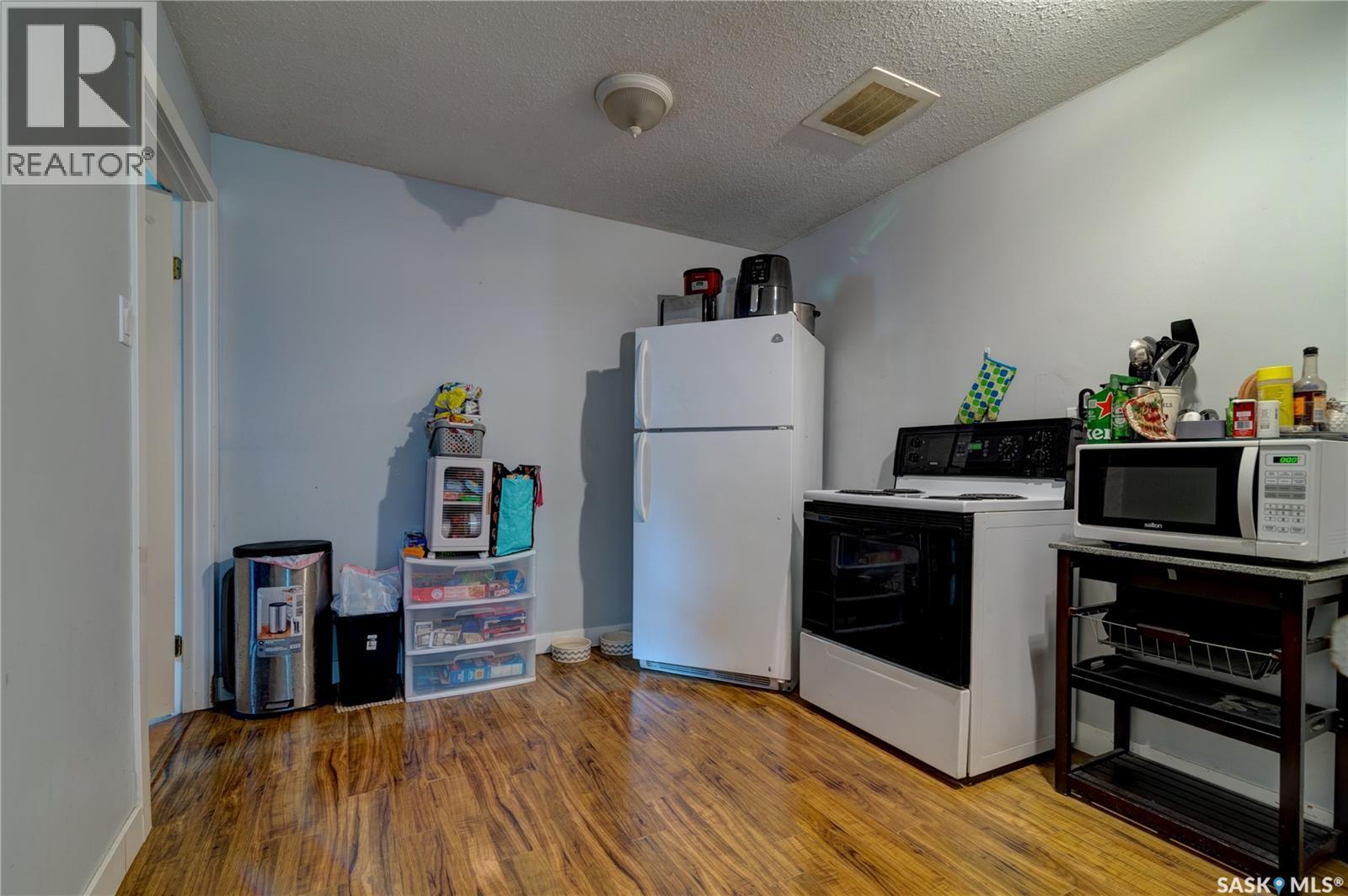 908 Connaught Street, Regina, Saskatchewan  S4T 4S6 - Photo 18 - SK047611