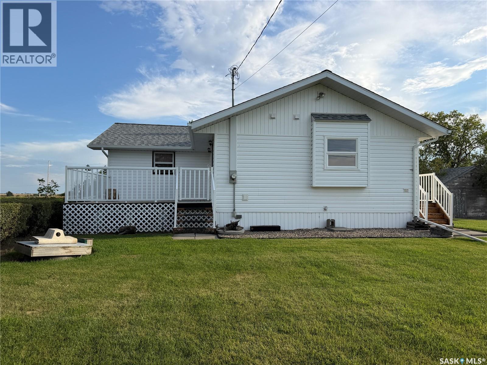 2 Railway Avenue, Dafoe, Saskatchewan  S0K 1C0 - Photo 30 - SK047549