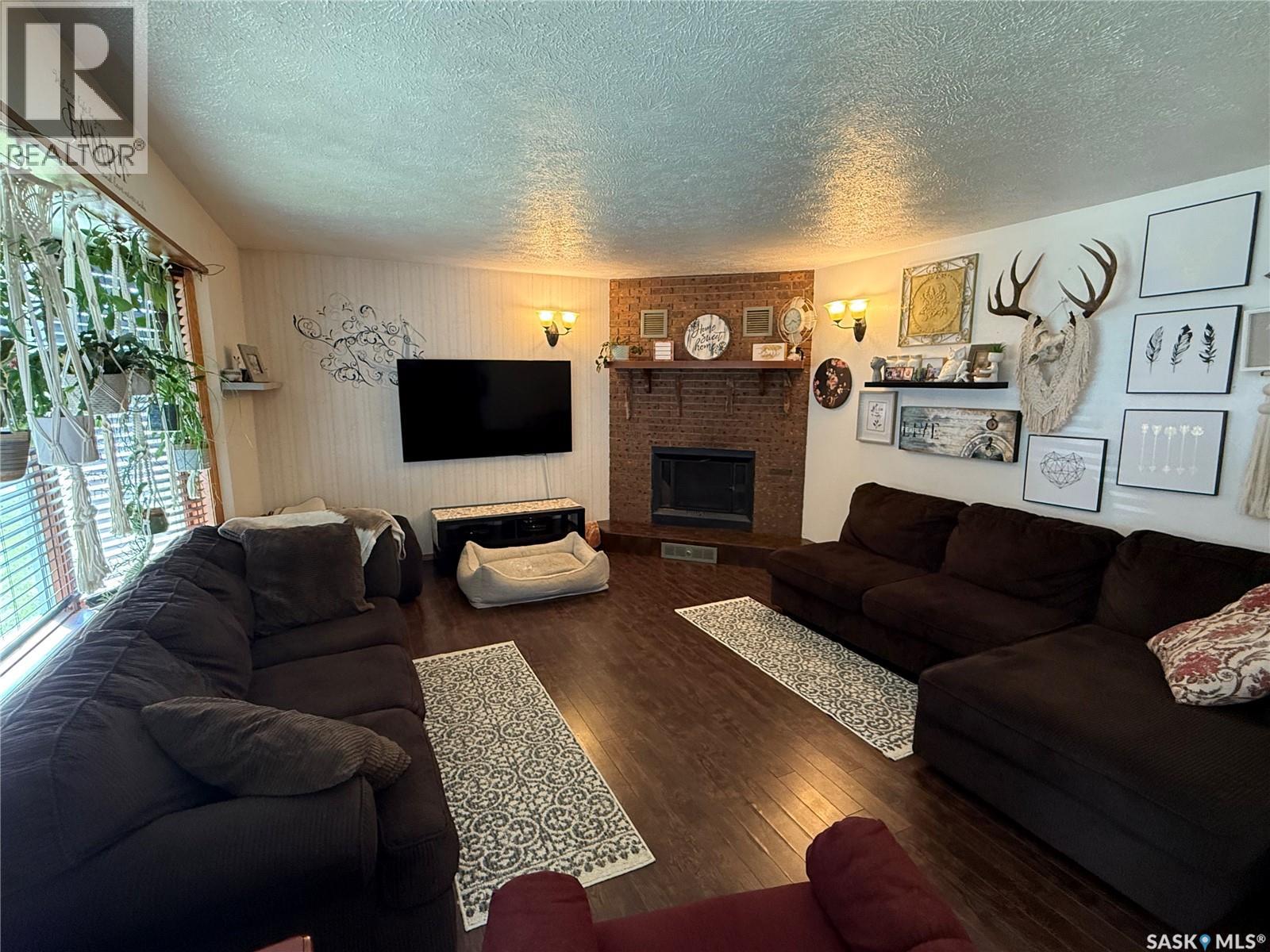 1849 Eaglesham Avenue, Weyburn, Saskatchewan  S4H 3A6 - Photo 12 - SK047517