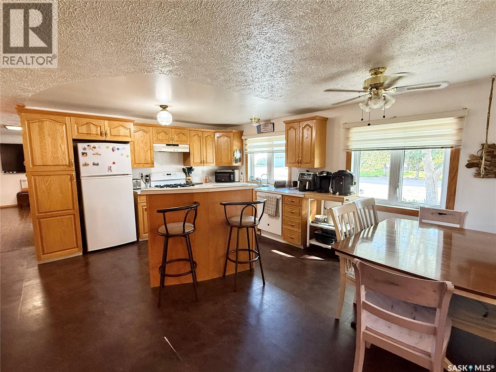 1849 Eaglesham Avenue, Weyburn, Saskatchewan  S4H 3A6 - Photo 16 - SK047517