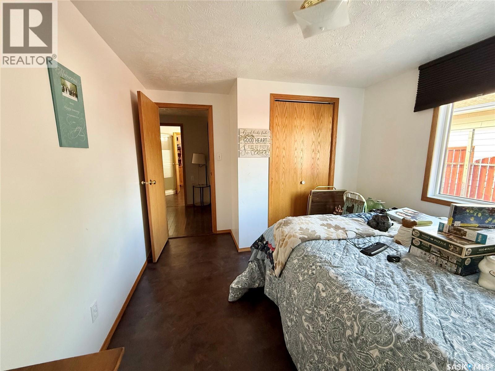 1849 Eaglesham Avenue, Weyburn, Saskatchewan  S4H 3A6 - Photo 30 - SK047517