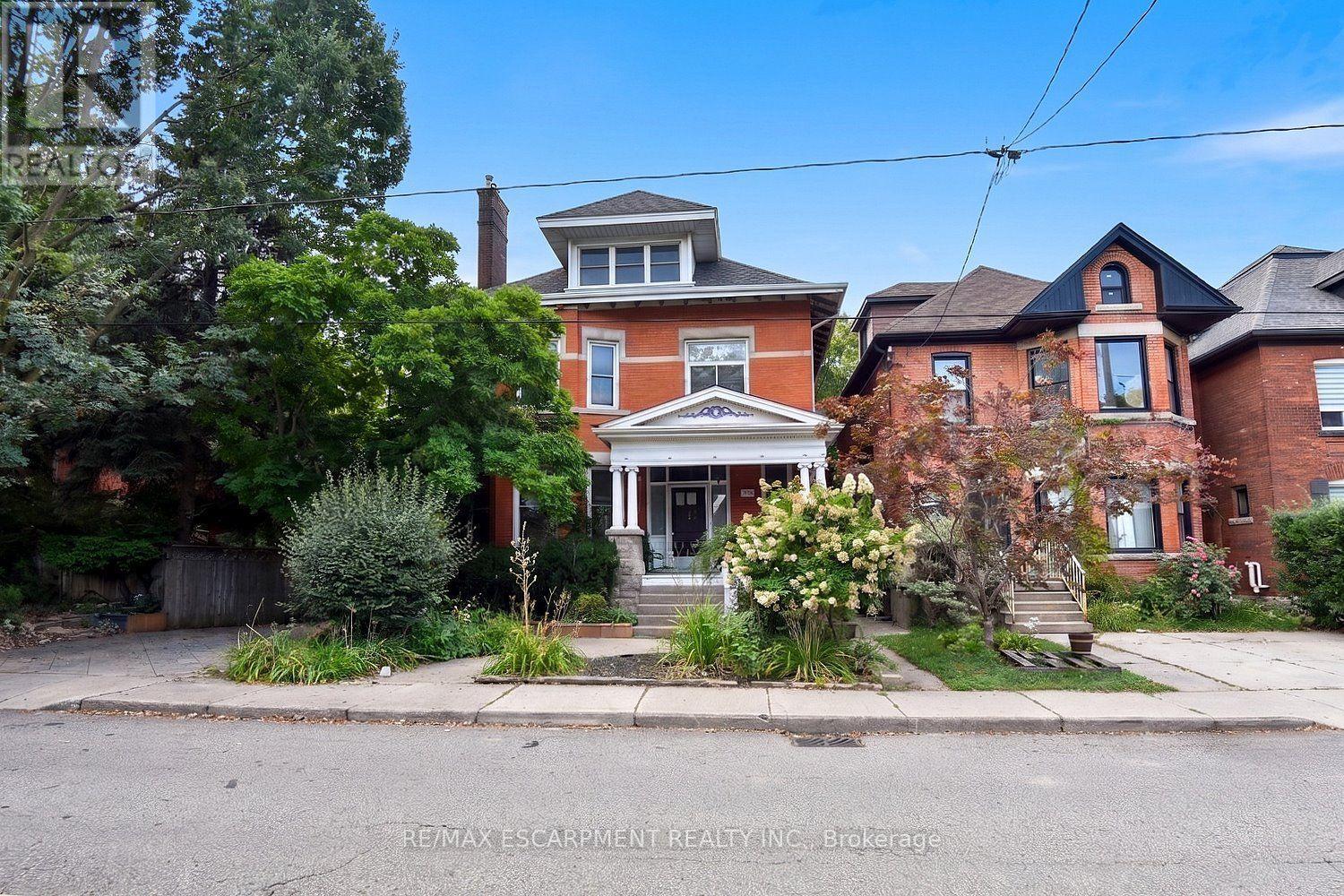 34 Holton Avenue S, Hamilton, Ontario  L8M 2L2 - Photo 3 - X13746966