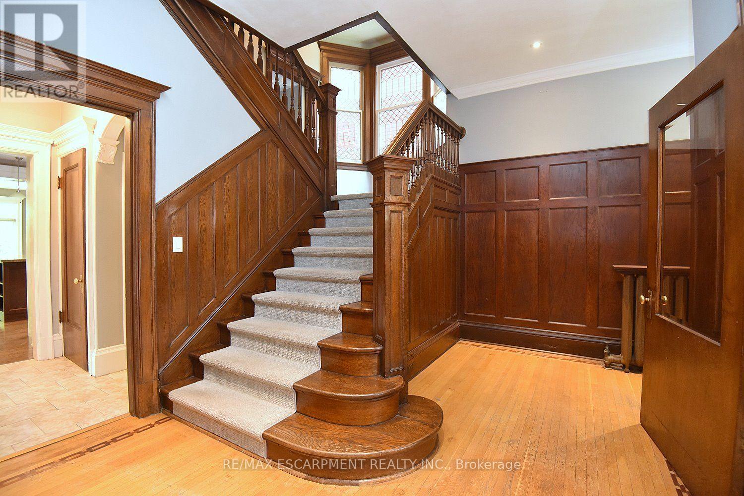 34 Holton Avenue S, Hamilton, Ontario  L8M 2L2 - Photo 5 - X13746966